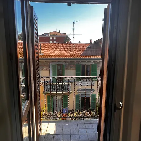 A Casa Di Fabio アパート ベルガモ